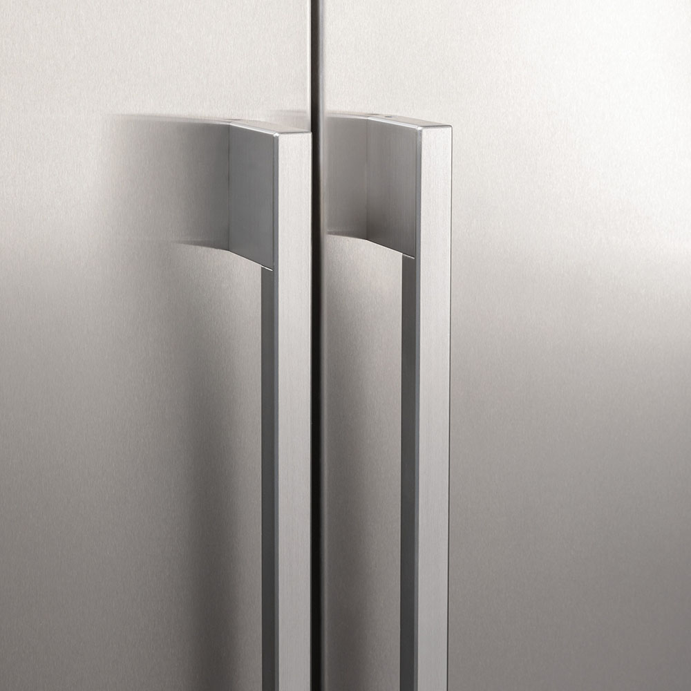 REFRIGERATOR-48INCH-STAINLESS-STEEL-ZISS480DNSS-MONOGRAM-MINIMALIST-HANDLES.jpg